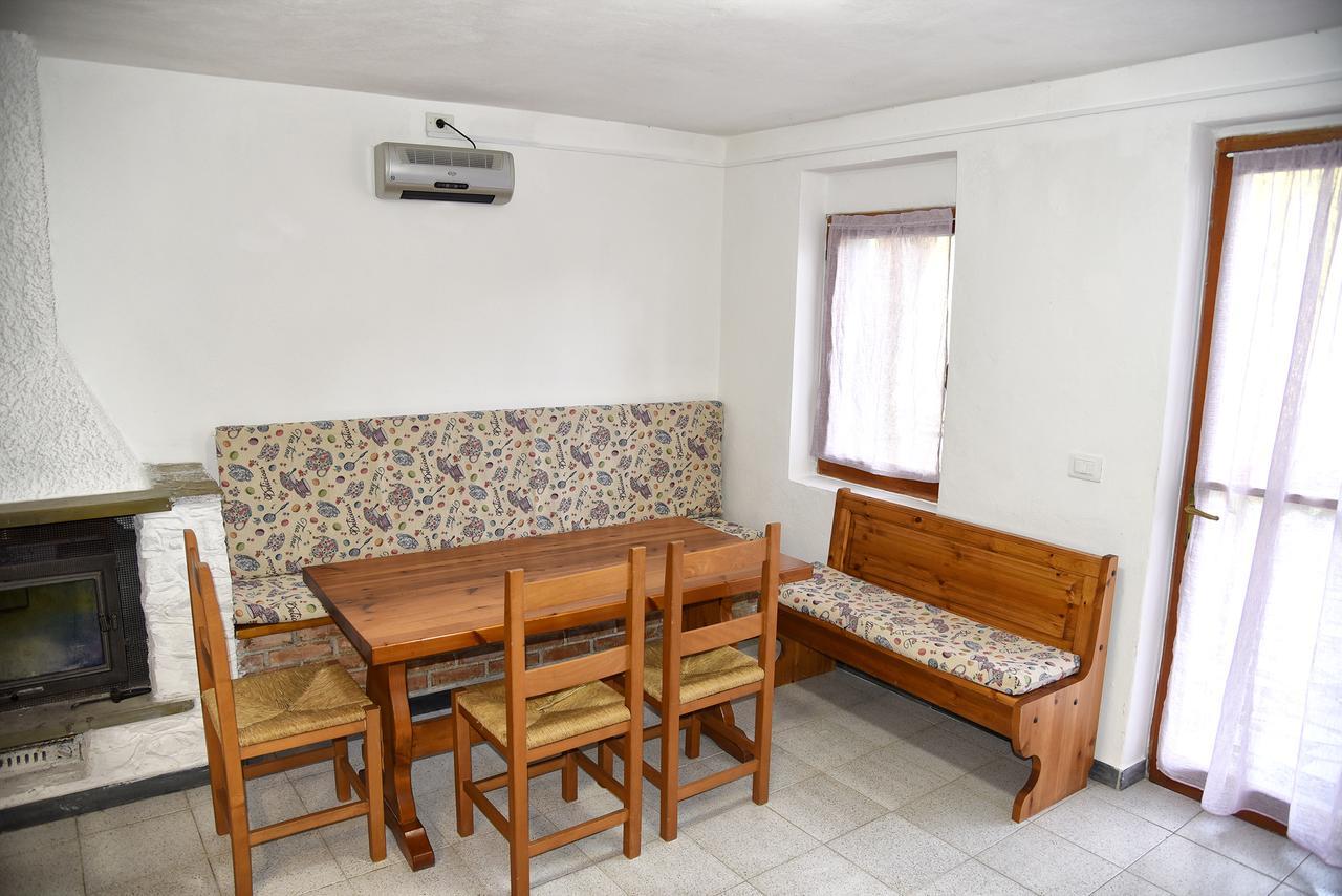 Due Pini Lägenhet Corniglia Exteriör bild